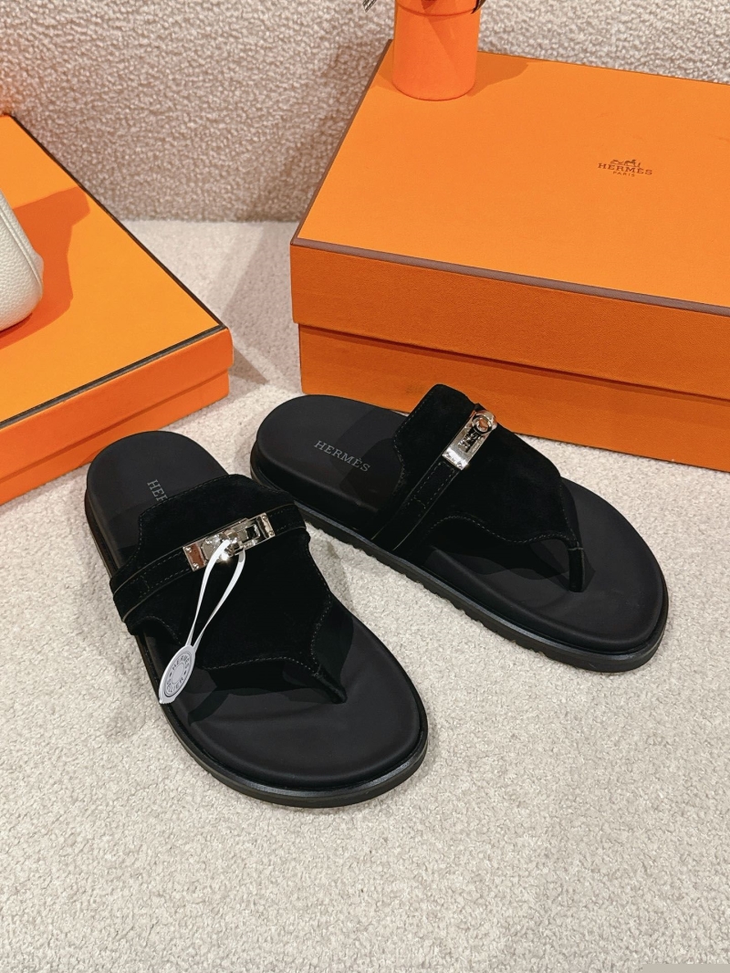 H**mes slippers